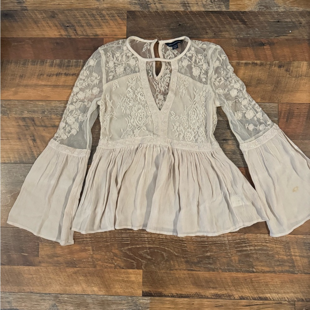 American Eagle top